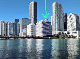 801 Brickell Bay Dr, Miami, FL 33131