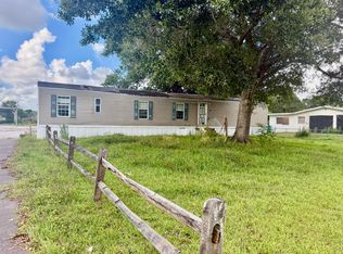 1071 NW 39th Cir, Okeechobee, FL 34972
