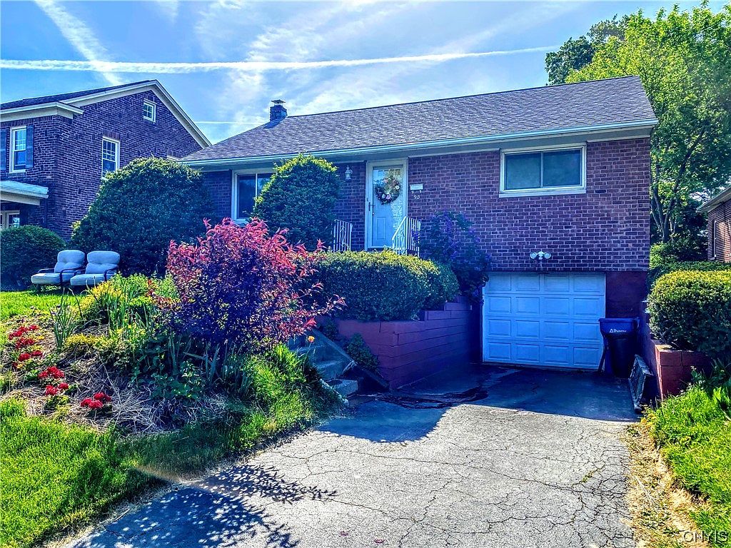 93 Fleetwood Ave, Albany, NY 12209 Zillow