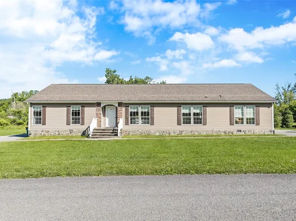 13 Francis St, Eighty Four, PA 15330