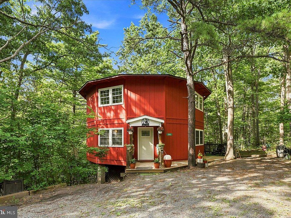 1st image of 7823 Supinlick Ridge Rd