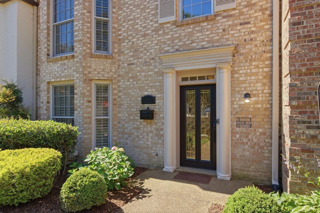 4400 Belmont Park Ter APT 201, Nashville, TN - View 3