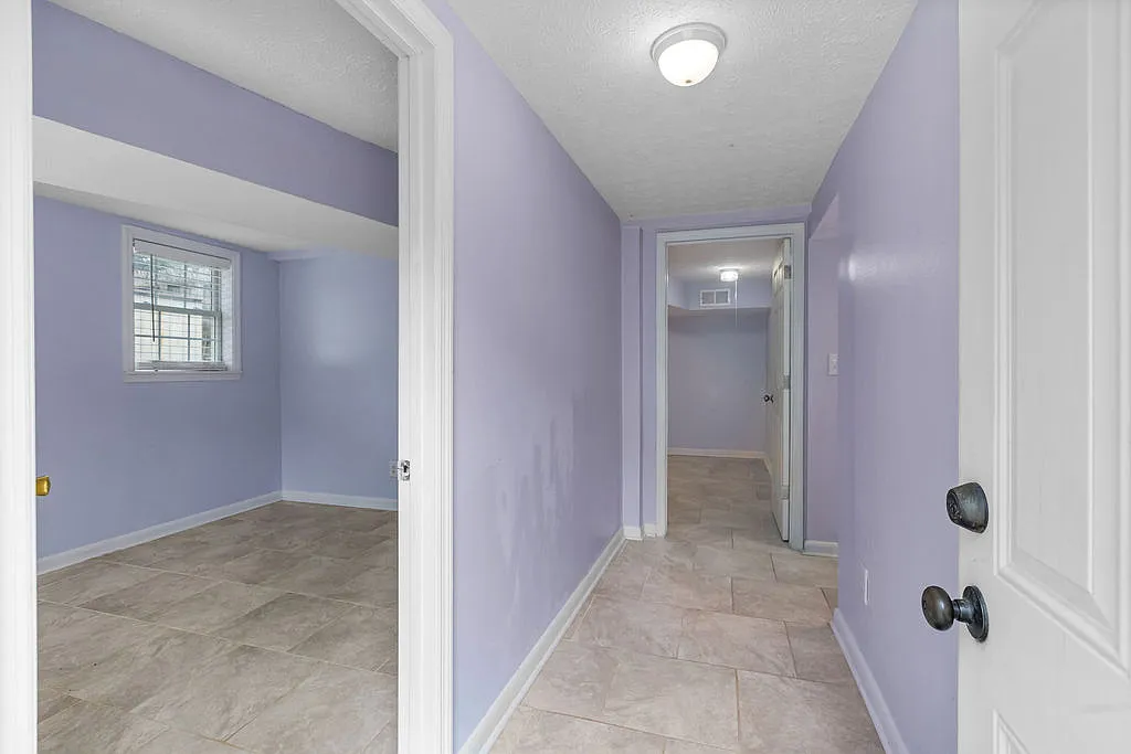 Main entrance walk in, the room B1 is to your left. - 512 River Rouge Dr #B1