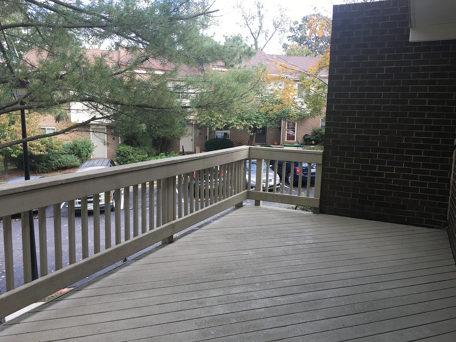 3 bed, 3.5 bath, 1556 sqft, $1,600 — Photo 3