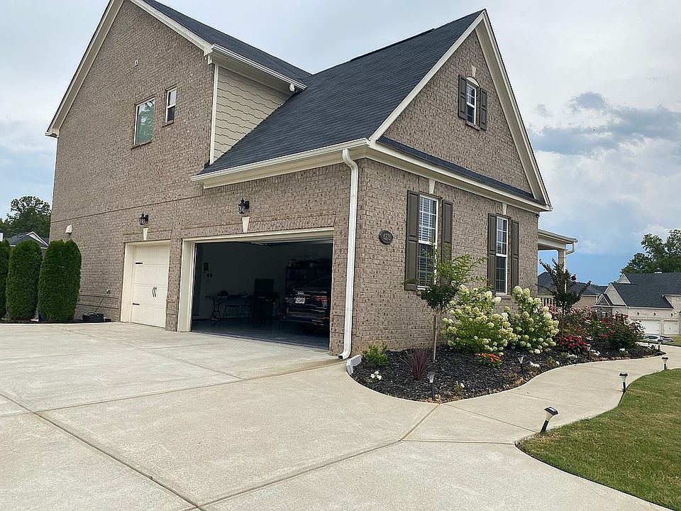 2nd image of 6275 Westfall Pkwy