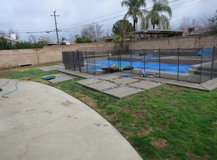 1151 Holly Ln, Calimesa, CA 92320