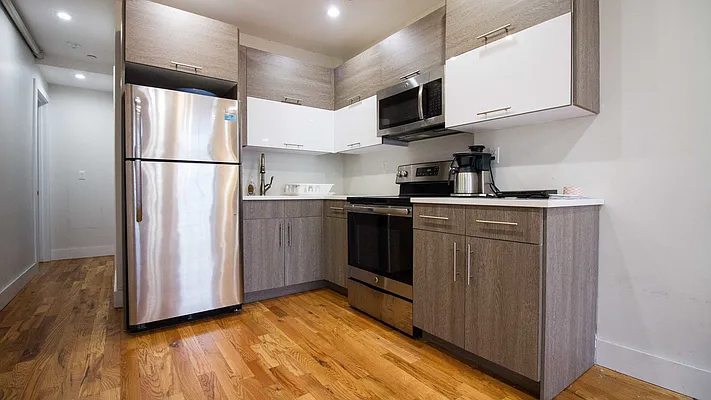 Rented by Nooklyn NYC LLC | media 6