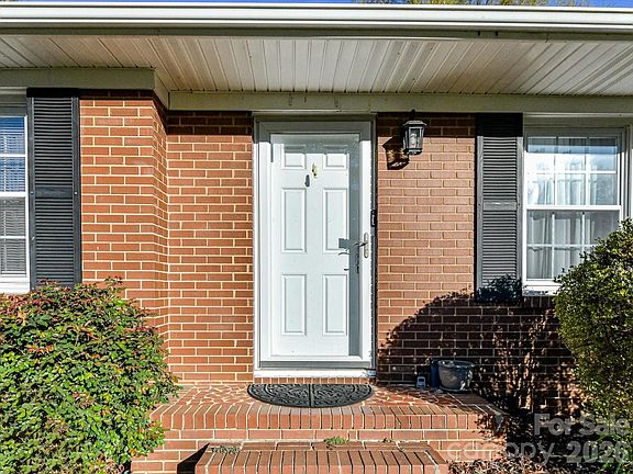 3rd image of 7731 Orrview Dr