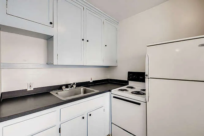 3910 S Yakima Ave — Photo 18