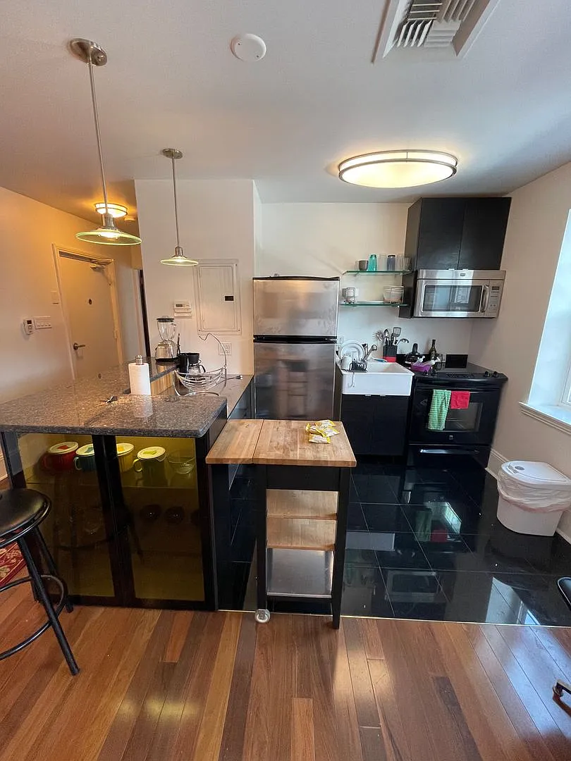 4761 Liberty Avenue — Photo 3
