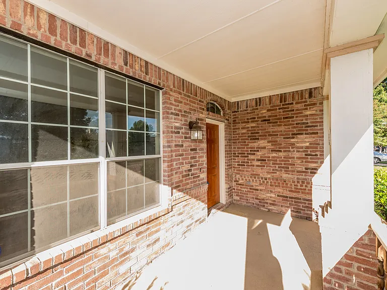 4184 Capstone Dr — Photo 3