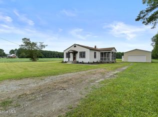 722 Firetower Rd, Elizabeth City, NC 27909