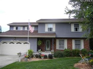 4660 Heritage Dr, Canfield, OH