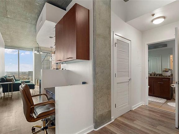 3rd image of 3324 Peachtree Rd NE Unit 2208