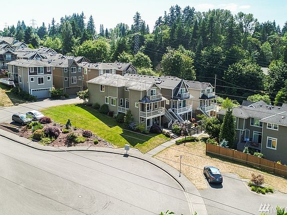 3rd image of 12414 NE 172nd Ct