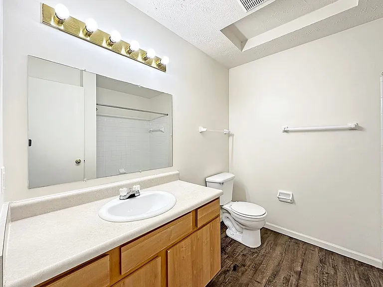 5350 Glenn Cross Rd — Photo 18