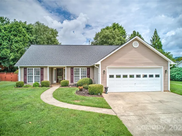 115 English Oak Rd, Fletcher, NC 28732