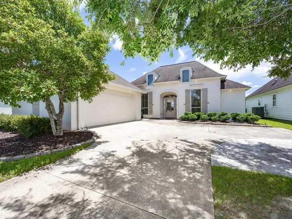 14336 Center Town Dr, Baton Rouge, LA 70810