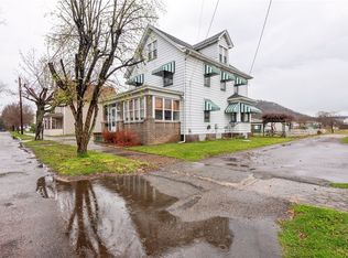 423 Sterner St, Confluence, PA 15424