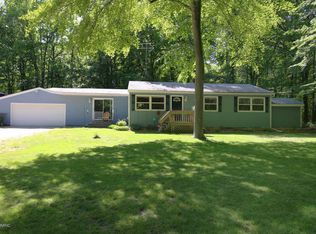 11665 Redmond Ave NE, Cedar Springs, MI 49319
