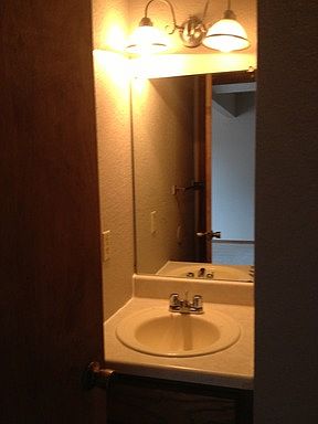 4th image of 1901 E Lindsey St APT 8B
