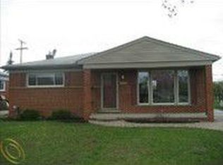 30008 Gladys Ave, Westland, MI 48185