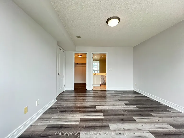 48 Suncrest Blvd #918 — Photo 8