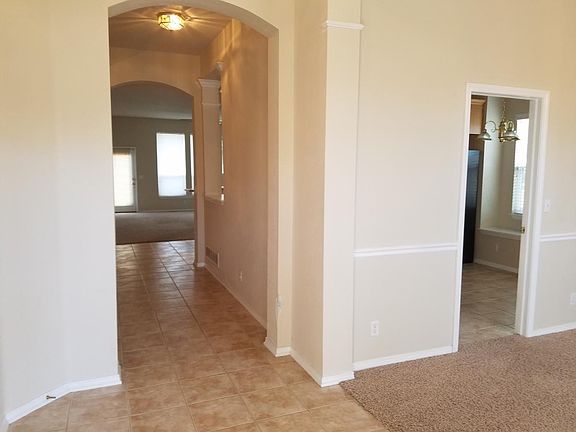 4th image of 15374 E 7th Cir