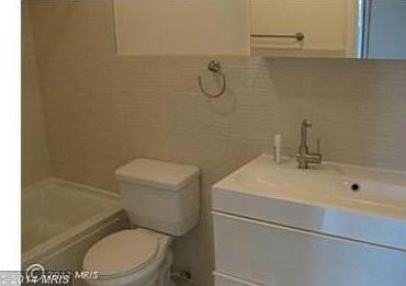 Bath (Master) Unit #3