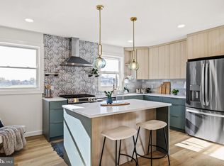 859 Selmer Rd, Philadelphia, PA 19116