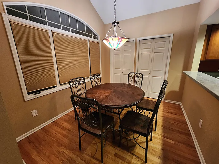 1545 Lodge Ln — Photo 15