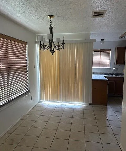 8611 Green Cedar Dr — Photo 4