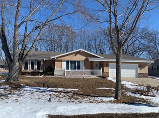 7538 S 72nd St, Franklin, WI 53132