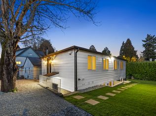 5945 Fauntleroy Way SW #B, Seattle, WA 98136