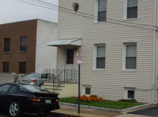 264 Washington Ave, Hackensack, NJ 07601