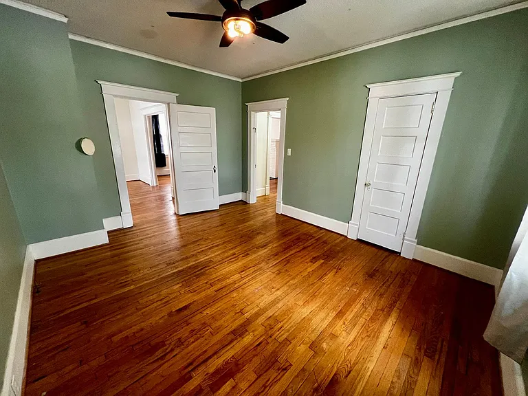 901 Center St — Photo 19