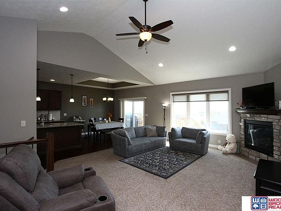 5th image of 1320 Blue Spruce Dr
