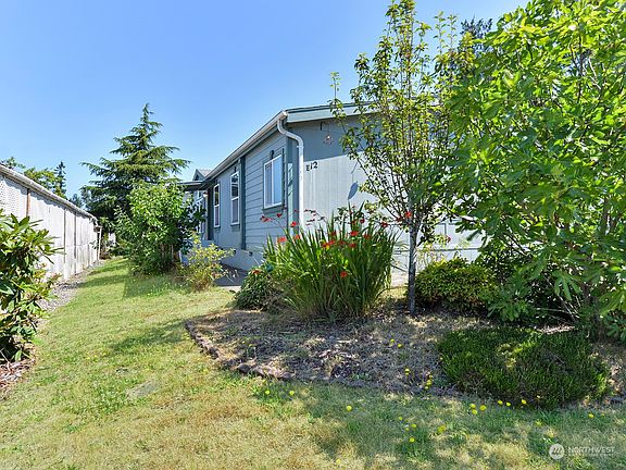 3rd image of 31600 126th Avenue SE #E12
