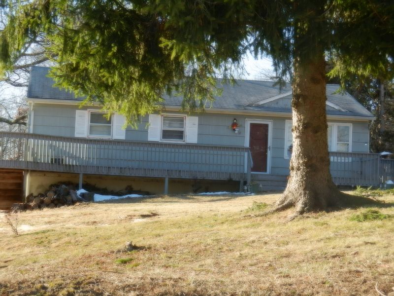 1st image of 14 Mountain Heights Dr