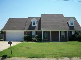 162 Woodshire Ln, Brighton, TN 38011