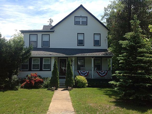 5th image of 227 Ocean Ave