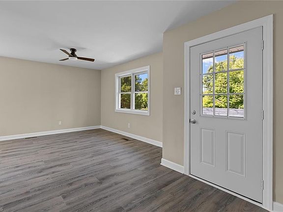 4th image of 2906 Lees Chapel Rd