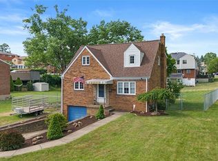 412 Lucy Dr, Pittsburgh, PA 15236