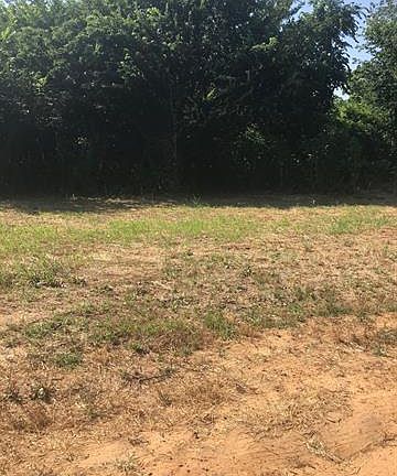 3rd image of 123 County Road 318
