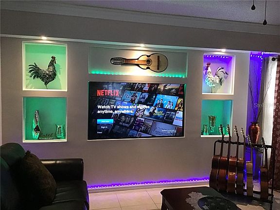 4th image of 2402 Violet Ct