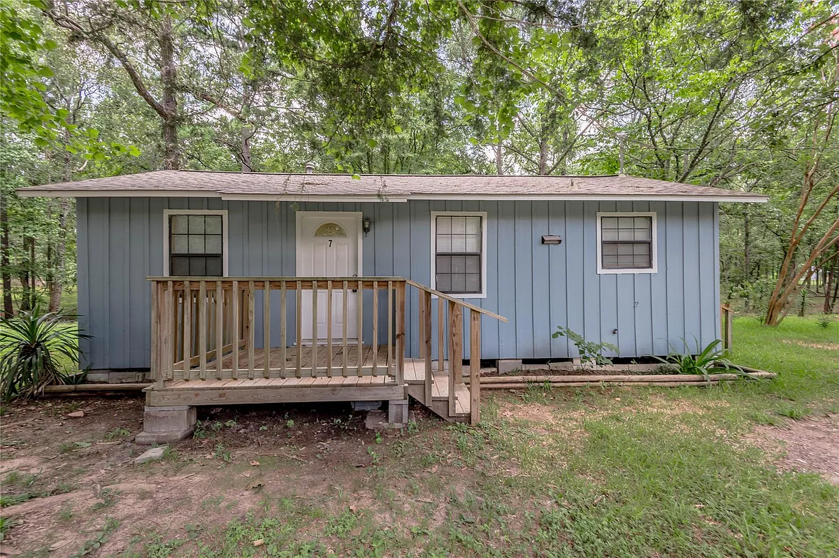 Building Photo - 7A Hickory Ln