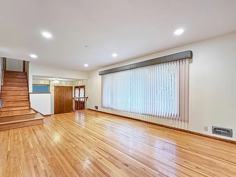 3830 Union Terrace Ln N — Photo 6