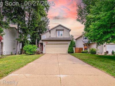 5778 Savoy Dr, Waterford, MI, 48327