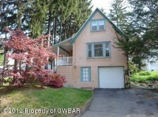 240 Elm Ter, Shavertown, PA 18708