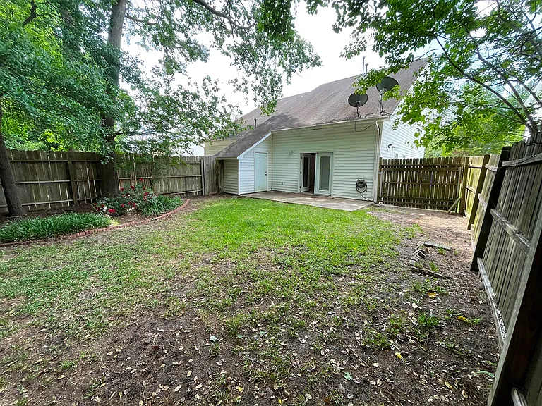 3436 Westgate Dr — Photo 36